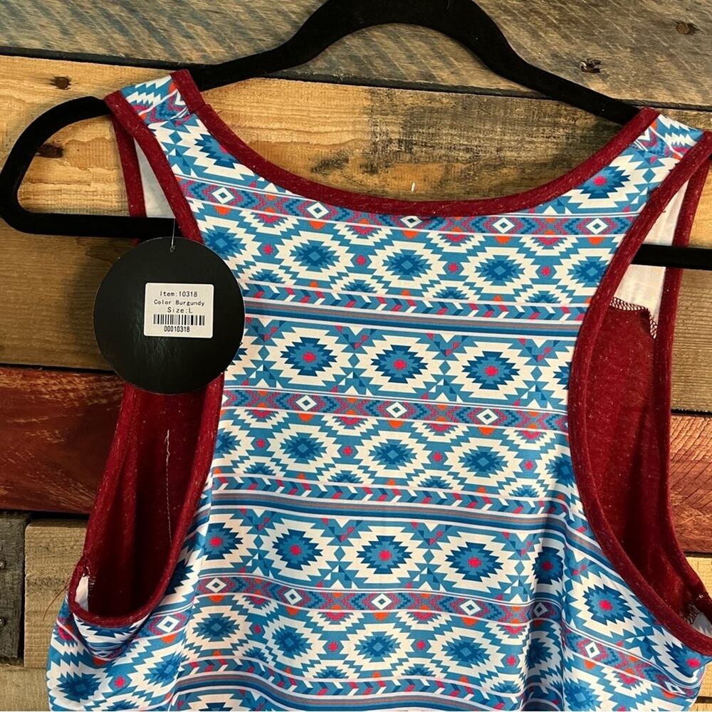 Sunshine‎ & Rodeos Burgundy Aztec Print Top Size Large - Picture 8 of 11